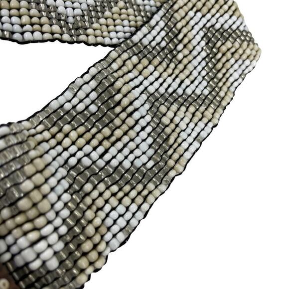 Vintage Hand-made Boho Belt Stretchy Beaded Bali Belt with Wooden Hook Buckle - Picture 14 of 15